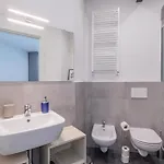 Ca' Ghibert 아파트
